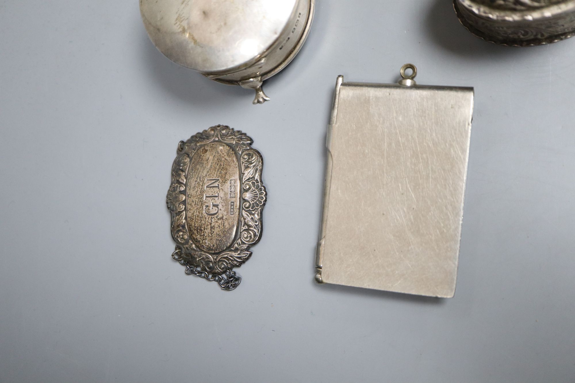 A group of small silverwares etc, including: